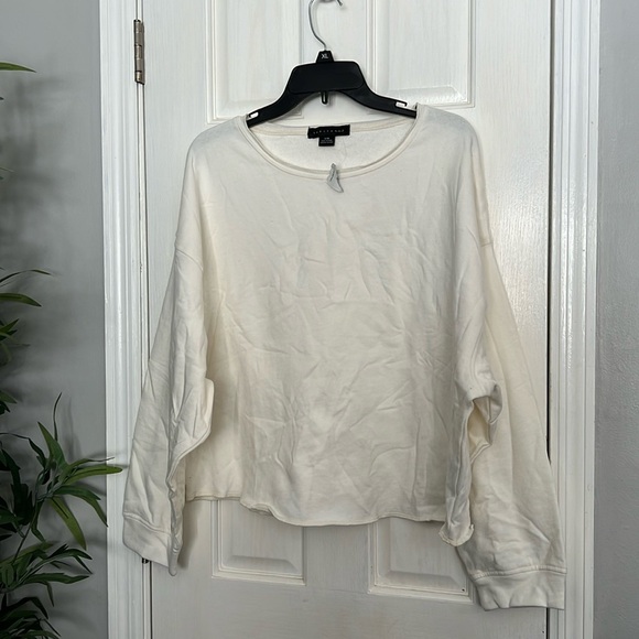 Sanctuary Tops - Sanctuary oversized cropped sweatshirt M NWT
